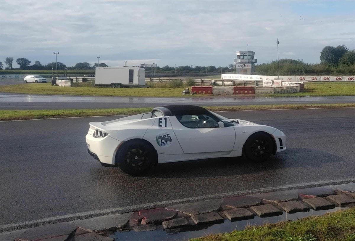 2011 Tesla Roadster